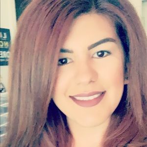 Meet your Posher, Sabrina